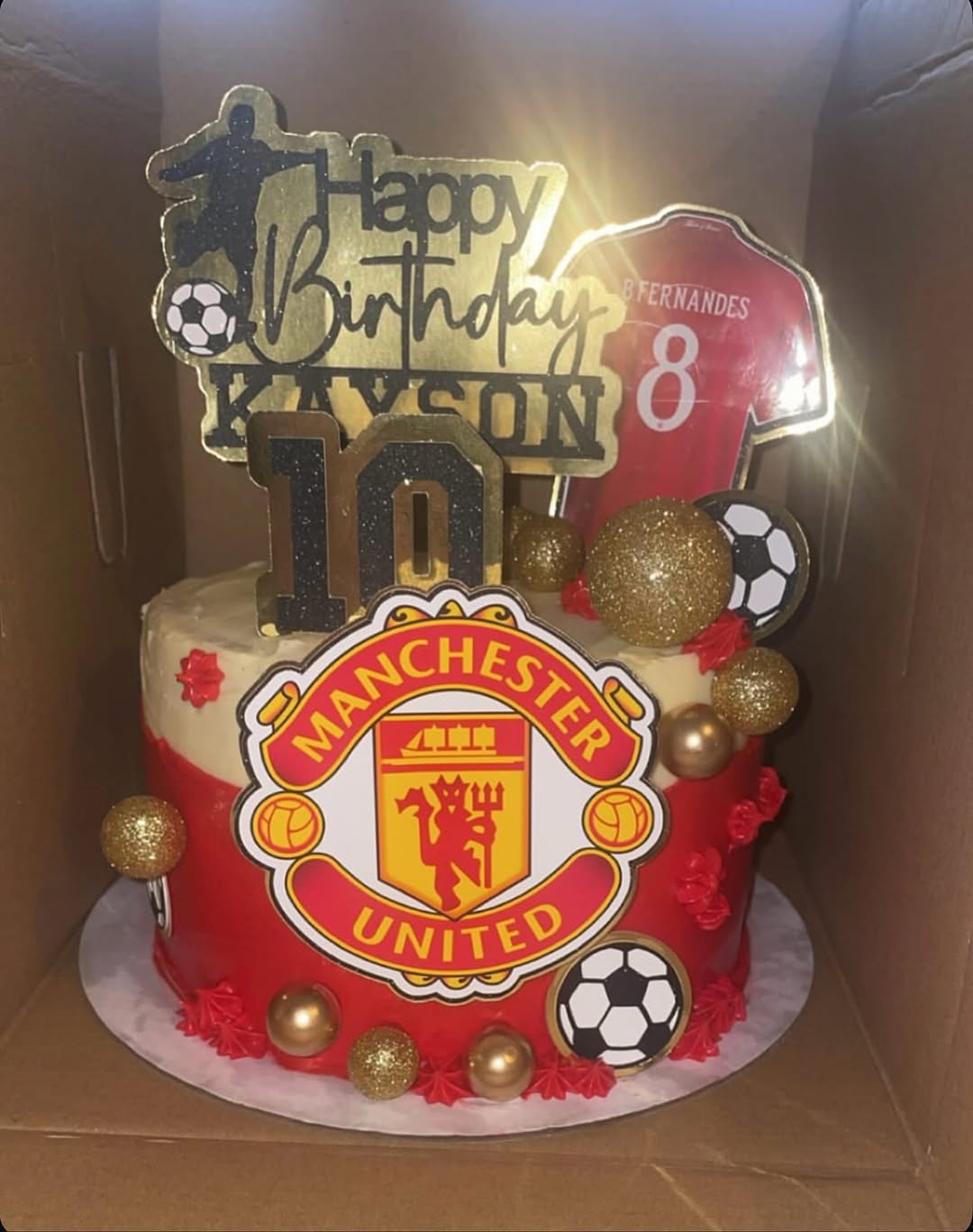 Red velvet cake with vanilla buttercream